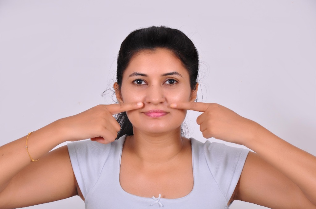 Acupressure & Smile Activation